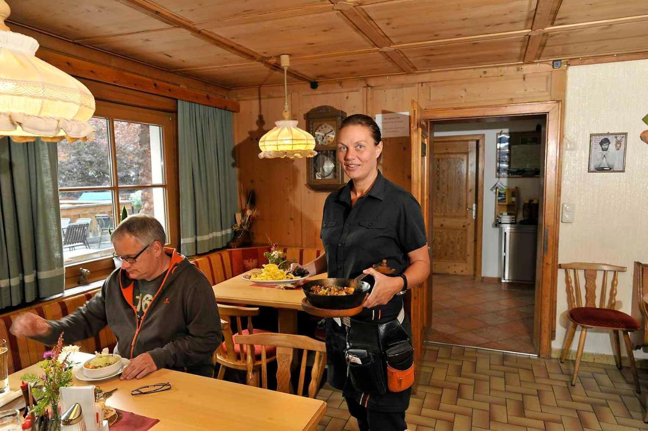 Gasthaus Alpenrose Gramais 外观 照片