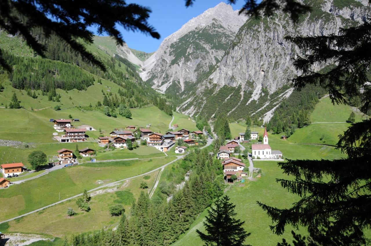Gasthaus Alpenrose Gramais 外观 照片